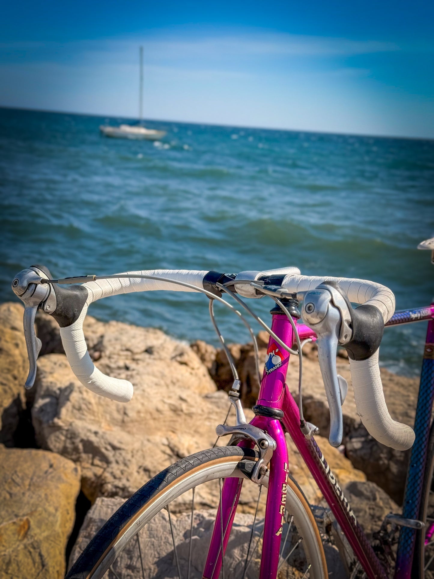 Liberia Miami Vice — Vélo Vintage Racing